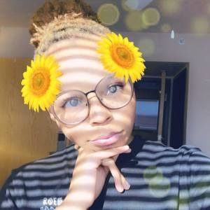 Meet your Posher, Caprisha